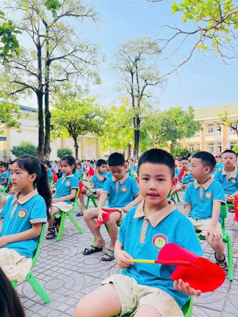 Trường tiểu học Quỳnh Thiện B