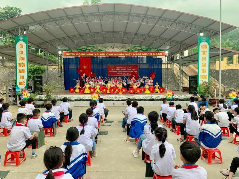 Trường Tiểu học Xuất Hóa