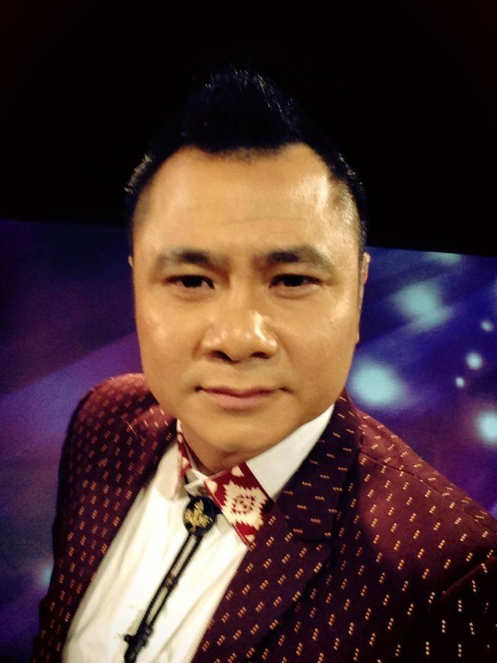 Nghệ sĩ Tự Long