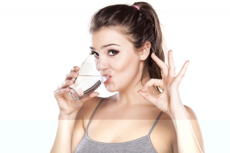 Cung cấp đủ nước để có một làn da khỏe mạnh