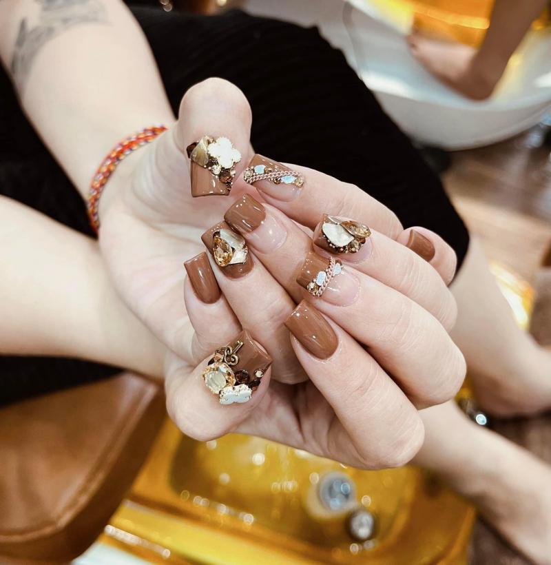 Uyên Thu Nail