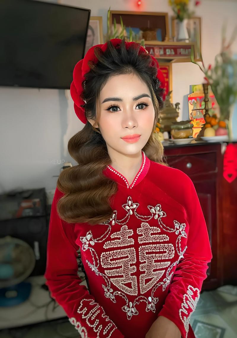 Vân Phan Makeup-Bridal