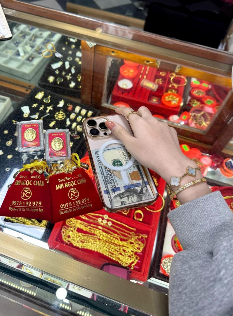 Vàng Bạc Anh Ngọc Châu