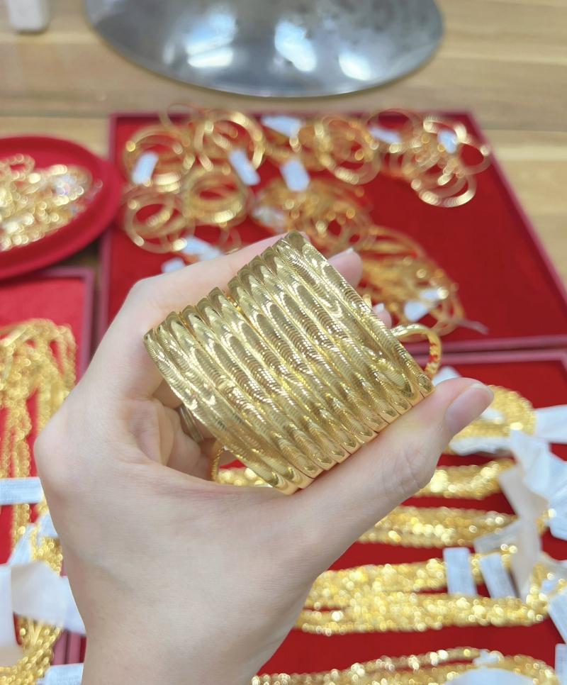 Vàng Huyền Lưu