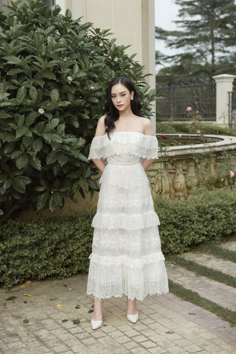 Mẫu váy nhiều tầng