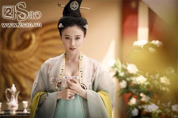 Viên San San trong vai Công chúa Vĩnh Ninh (phim Chế tạo mỹ nhân)...