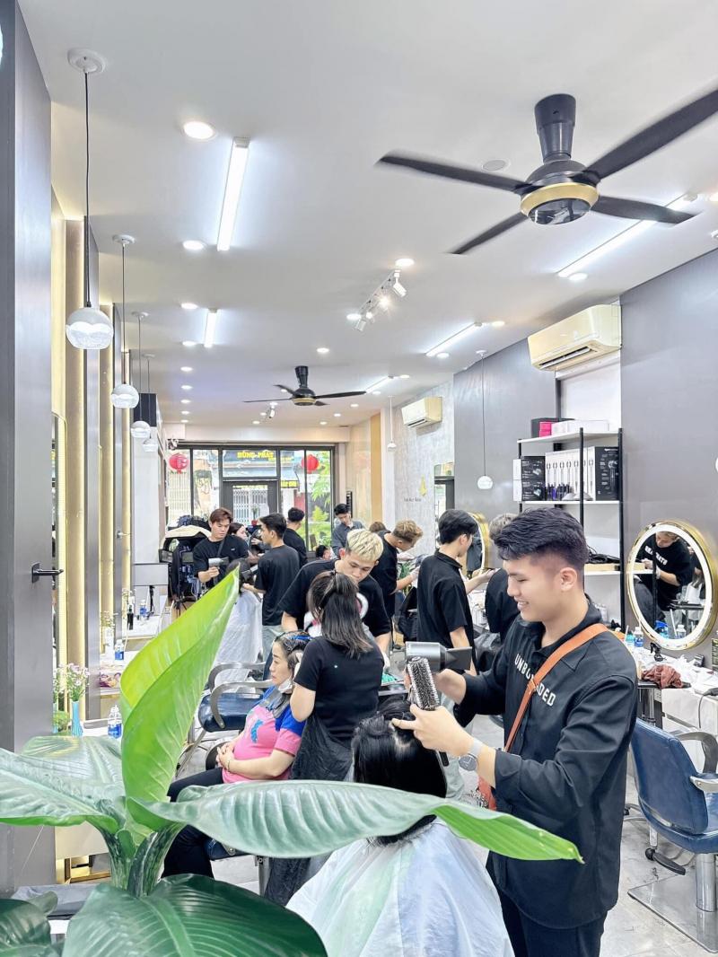 Vinh Hair Salon
