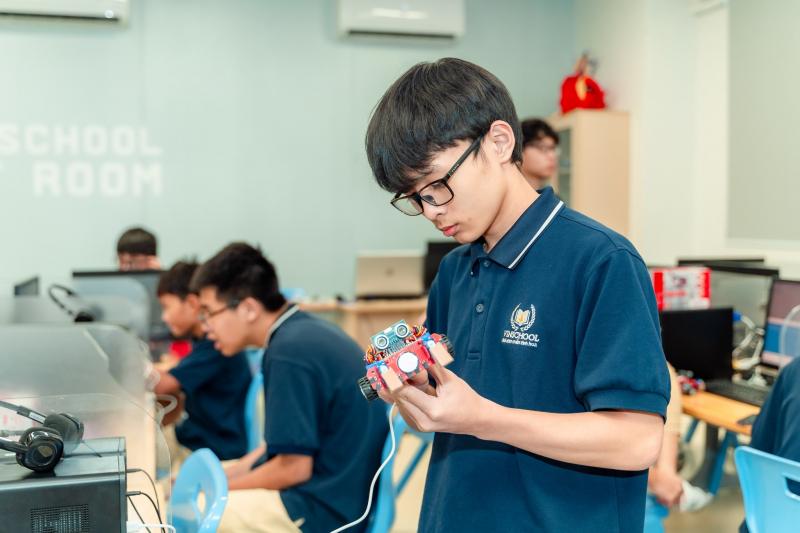Trường Phổ thông liên cấp Vinschool