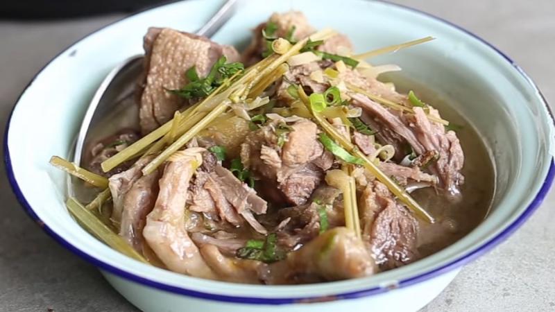 Vịt om sấu