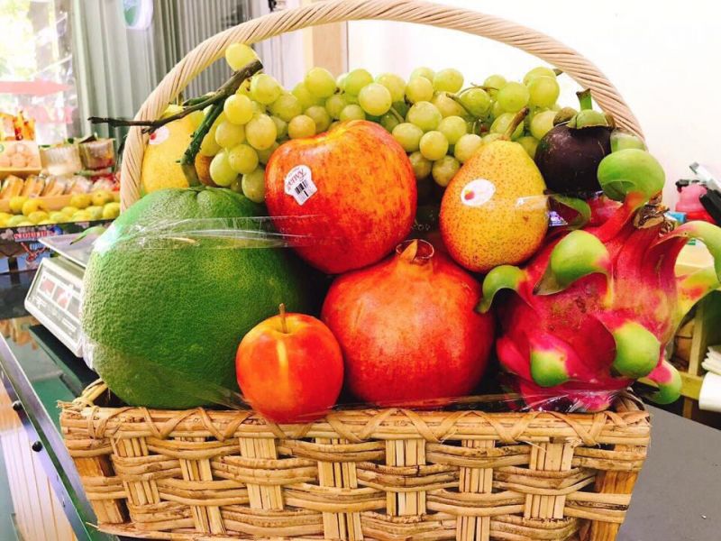 Giỏ trái cây tại Vườn nhà cây