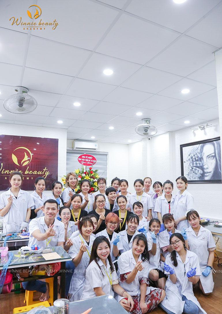 Winnie Beauty Academy