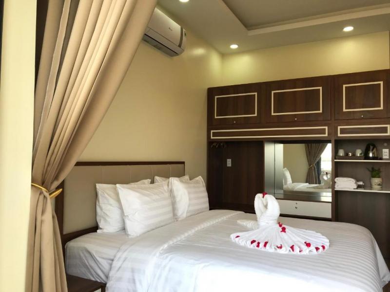 Winston Hotel Riverside Thu Duc