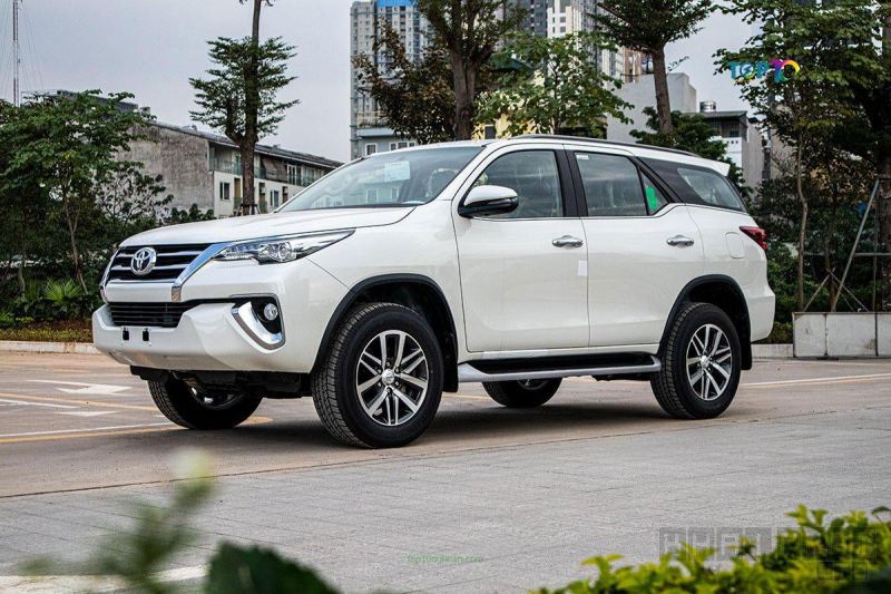 Xe tự lái Phú Thịnh