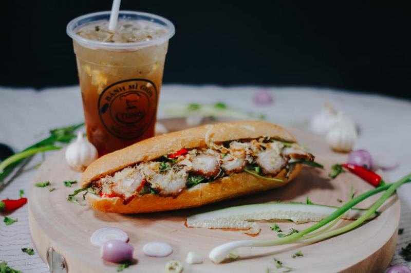 Xôi - Bánh Mì Tùng