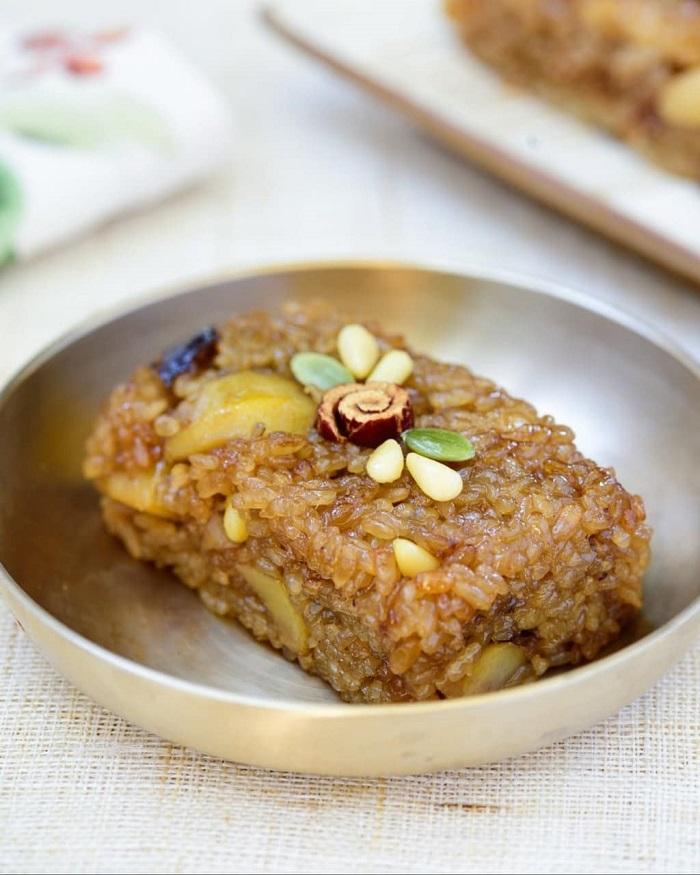 Món bánh truyền thống của xứ sở kim chi