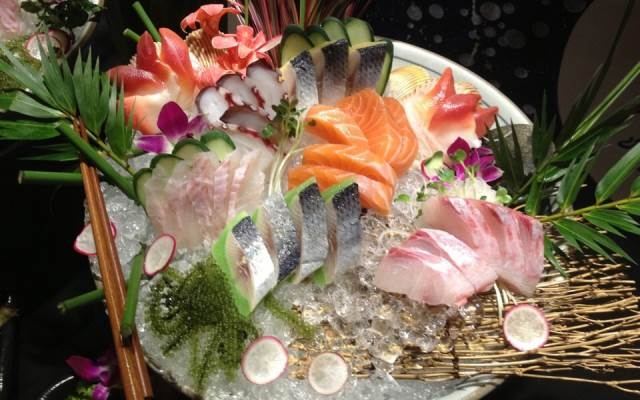 Yen Sushi & Sake Pub