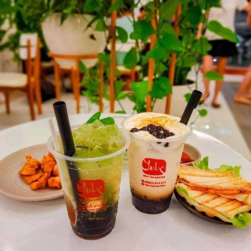 Yuly - Food & Drink
