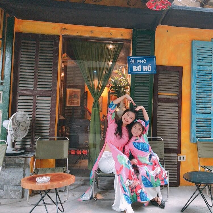 Tiệm cà phê Ngộ Cố Nhân